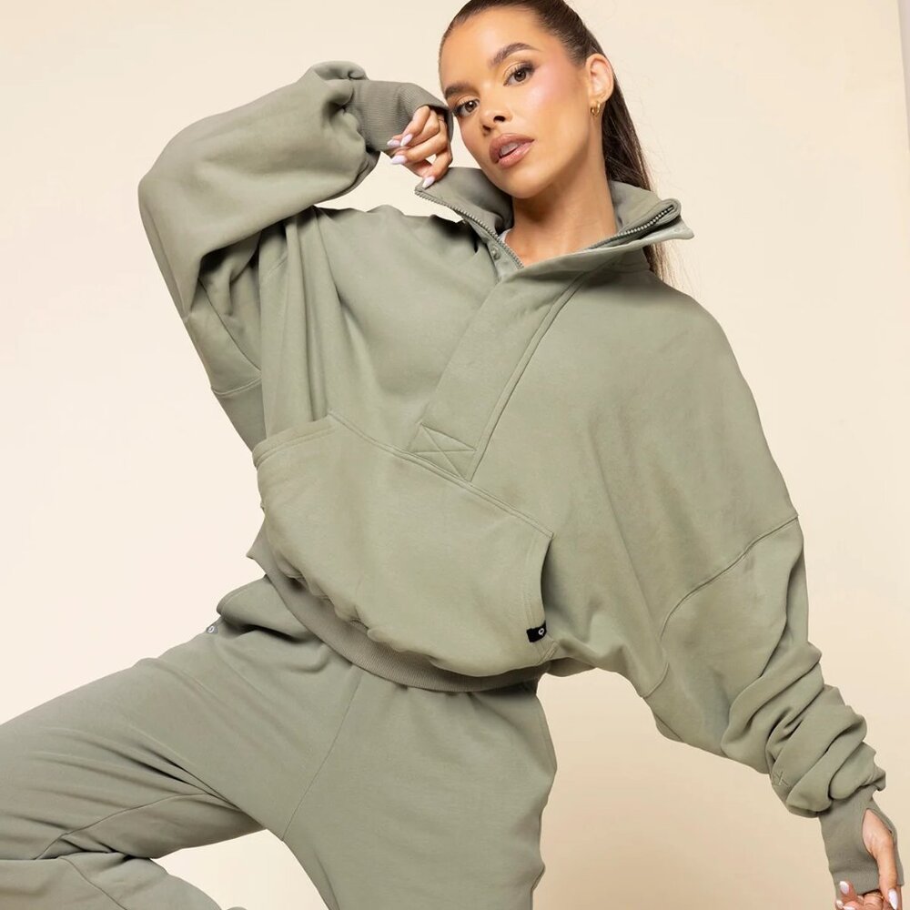 Popflex Ooey Gooey Half Zip in Light Sage S/M